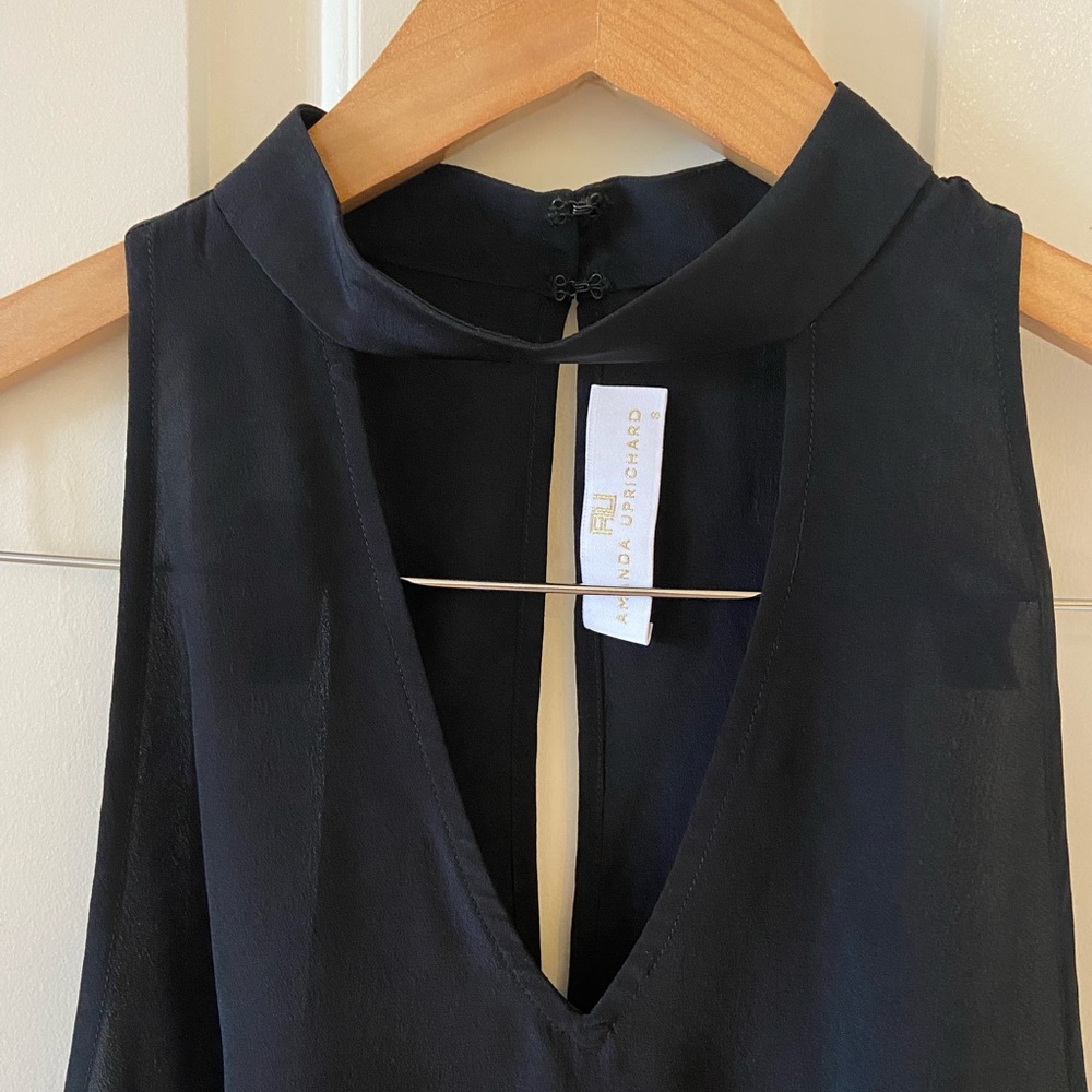Revolve Amanda Uprichard Women’s Sz Small Black 100% Silk  Top Tank New - Picture 3 of 5